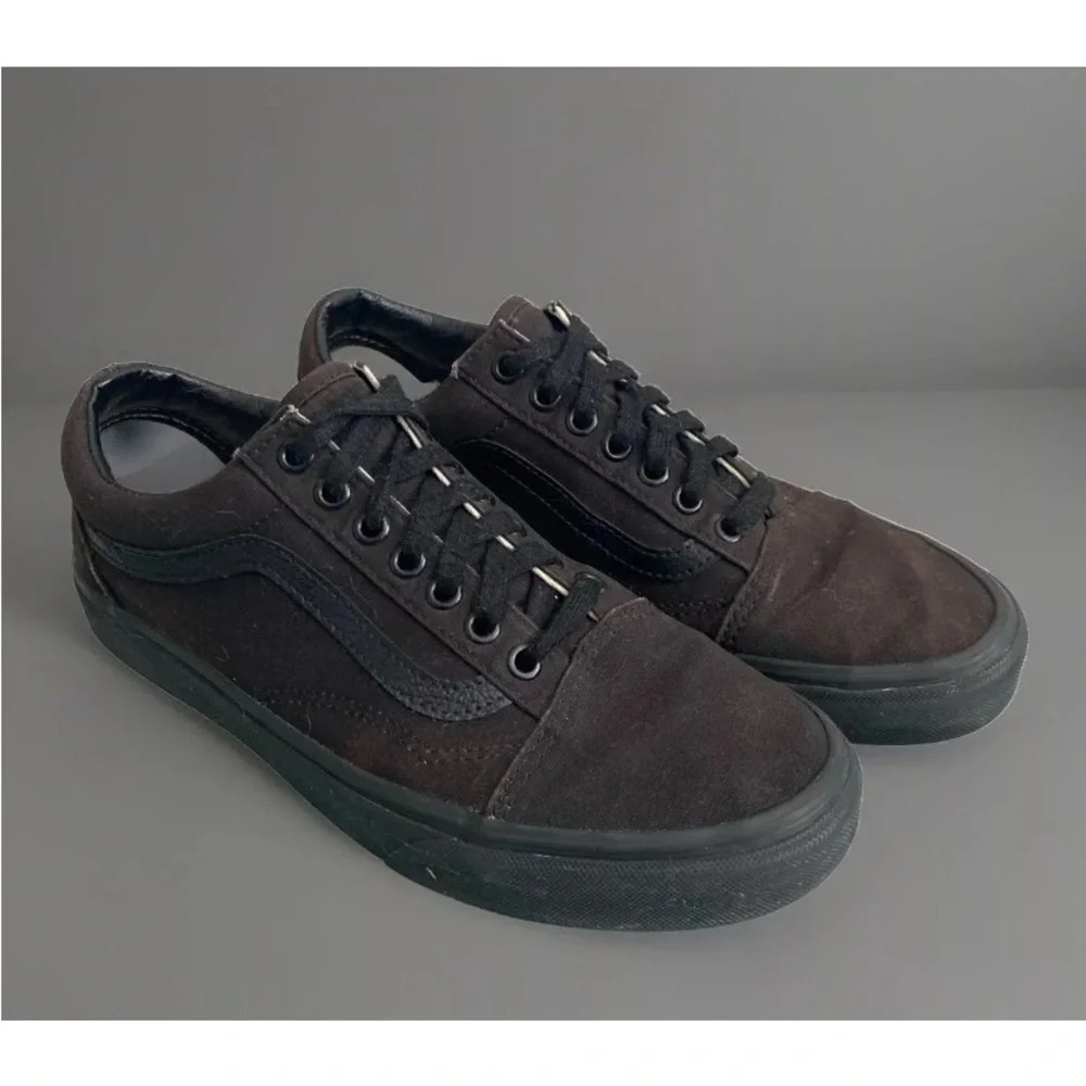 Vans Old Skool Men’s 7.5 Women’s 9 Black on Black Low Top Skate Shoes Sneakers
